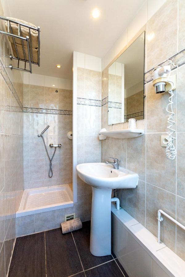 Hotel Regina Bordeaux Gare Saint-Jean Extérieur photo